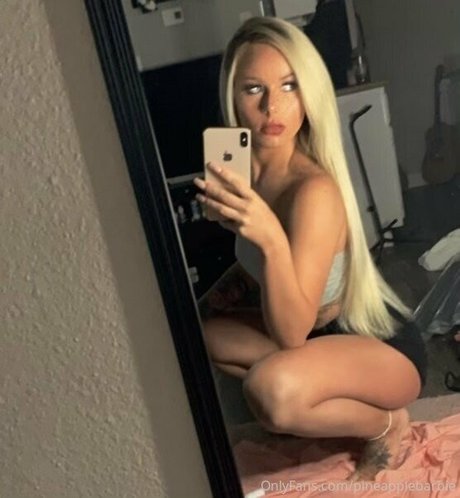 Naken lekkede OnlyFans-bilde av Kylie Screams