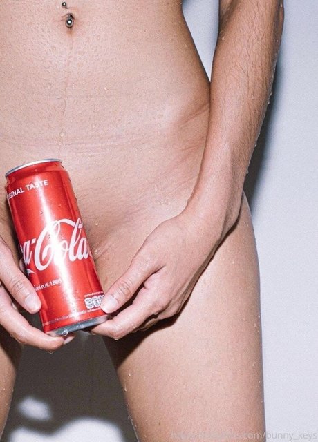 Naken lekkede OnlyFans-bilde av Bunny Keys