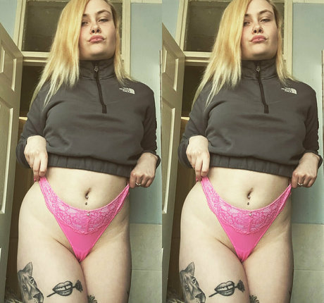 Обнаженная фотография утечки OnlyFans от Atlantis B