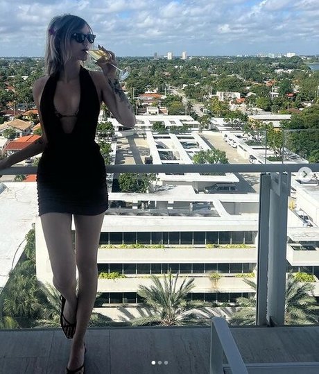 Naken läckt OnlyFans-bild av Grace Vanderwaal