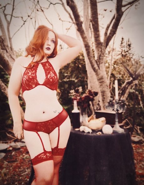 Foto di nudo di fuga di OnlyFans di Michelle Nicoletiley