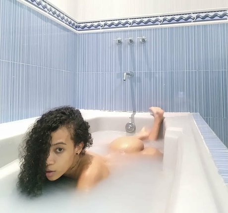 Nacktes geleaktes OnlyFans-Foto von Tammiimiller