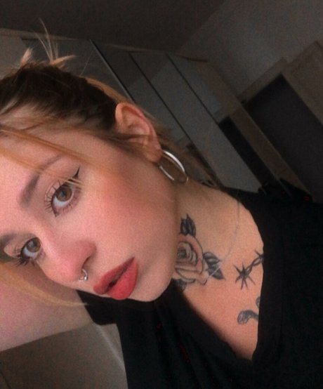 Sandracerillii OnlyFansリークヌード写真