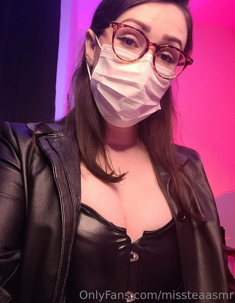 Nacktes geleaktes OnlyFans-Foto von Missteaasmr