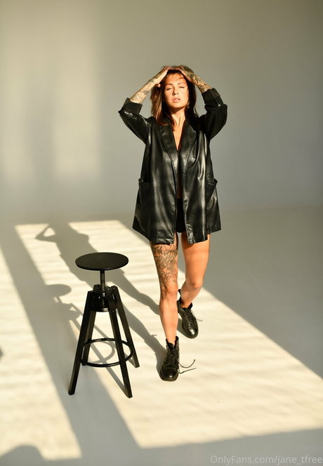 Nacktes geleaktes OnlyFans-Foto von Janetfree