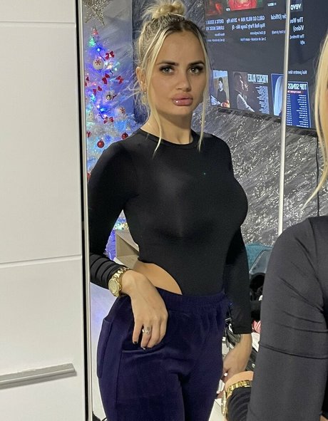 Nacktes geleaktes OnlyFans-Foto von Rebecaswet96