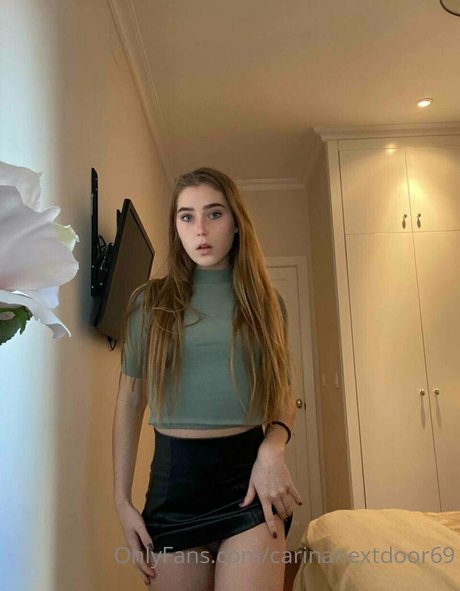 Foto di nudo di fuga di OnlyFans di Carinafromrussia