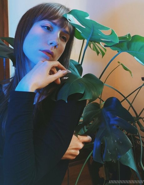 Обнаженная фотография утечки OnlyFans от Freemoralia