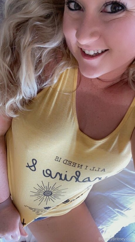 Nacktes geleaktes OnlyFans-Foto von Bbfans