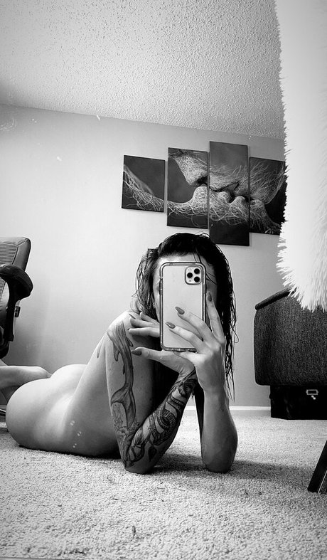 Nacktes geleaktes OnlyFans-Foto von Casspertheghxstfree