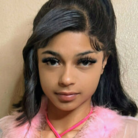 Sheslilmama naked leaks OnlyFans pic