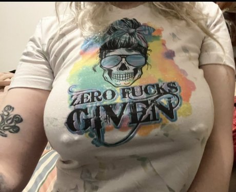 Nacktes geleaktes OnlyFans-Foto von Pixxiedustx0xteasers