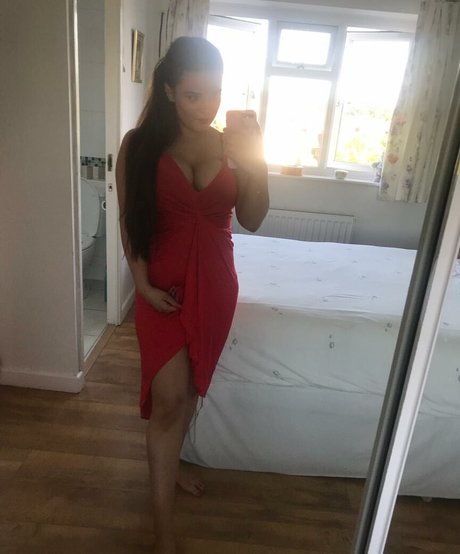 Naakte gelekte OnlyFans-foto van Kirsty Brittain