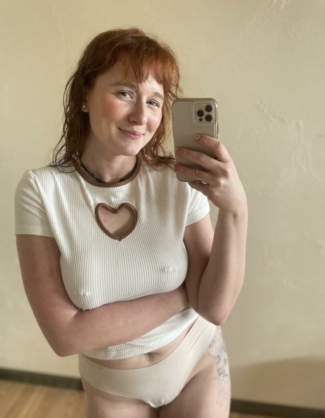 Nacktes geleaktes OnlyFans-Foto von Cosmonaughtie