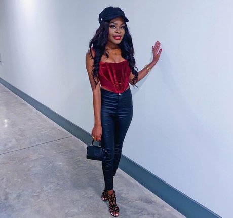 Naken lekkede OnlyFans-bilde av Only1blair