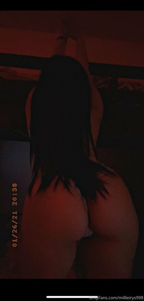 Alasti lekkinud OnlyFans-i pilt Miladie