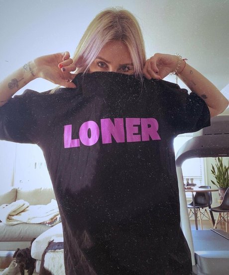 Naken lekkede OnlyFans-bilde av Alison Wonderland