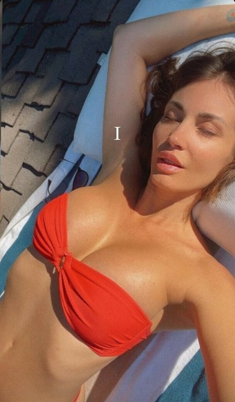 Naken lekkede OnlyFans-bilde av Tanit Phoenix