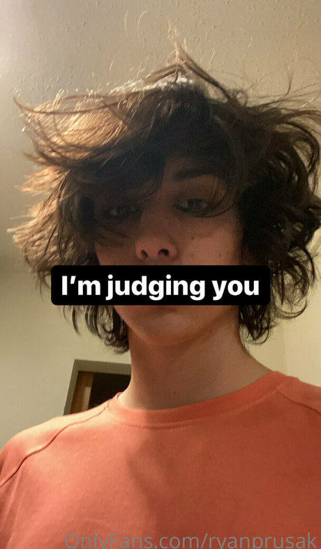 Naken lekkede OnlyFans-bilde av Slowwwww