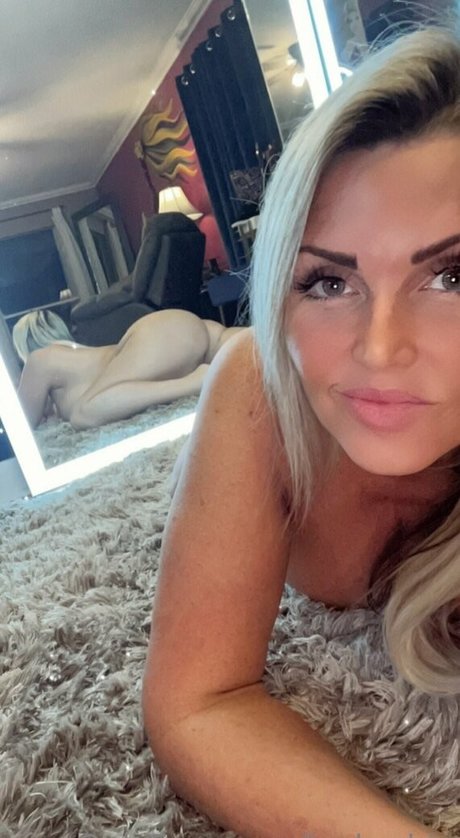 Barbie Howell OnlyFansリークヌード写真