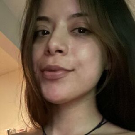 Naken läckt OnlyFans-bild av Hoesirpotters