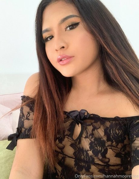 Naken läckt OnlyFans-bild av Hannahmoorefree