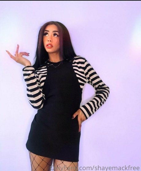 Naken läckt OnlyFans-bild av Shayemackfree