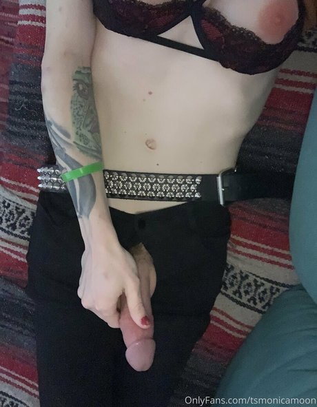 Tsmonicamoon OnlyFansリークヌード写真