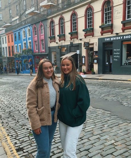 Обнаженная фотография утечки OnlyFans от Helayna Birkett