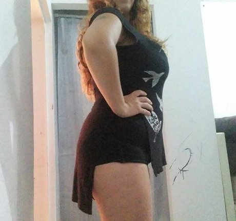 Naakte gelekte OnlyFans-foto van Maribel Hernandez