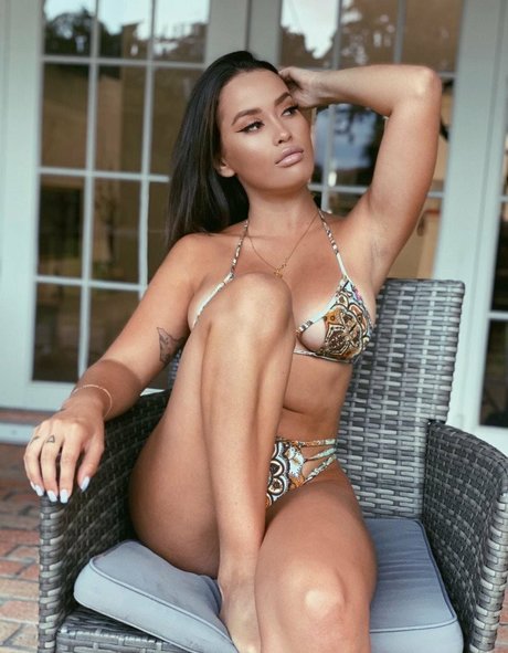 Обнаженная фотография утечки OnlyFans от Annieskye