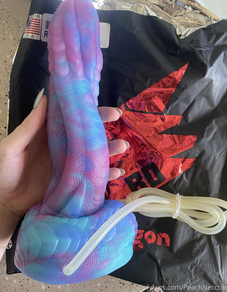 Nacktes geleaktes OnlyFans-Foto von Peachnecctarfree