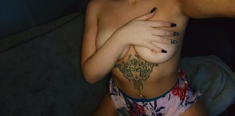 Nacktes geleaktes OnlyFans-Foto von Chlomarie1