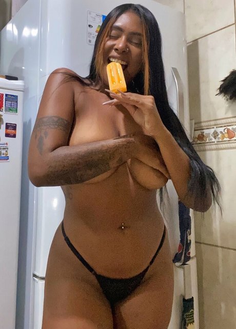 Nacktes geleaktes OnlyFans-Foto von Danielle Franciscone