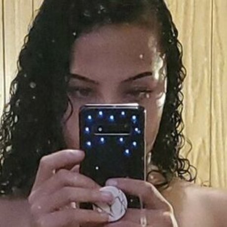 Обнаженная фотография утечки OnlyFans от Missnagatoro