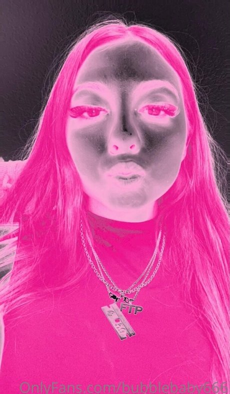 Alasti lekkinud OnlyFans-i pilt Bubblebaby666