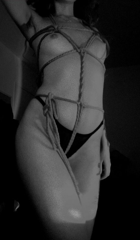 Baebilonia Ou Djbae OnlyFans泄露裸照