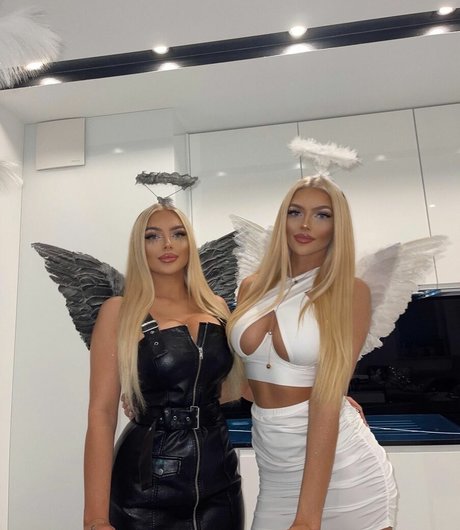 Naken lekkede OnlyFans-bilde av Gabriella Szklarz