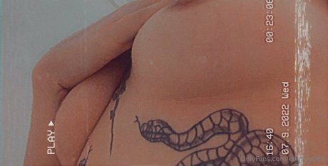 Foto desnuda filtrada de OnlyFans de Kbabyy069