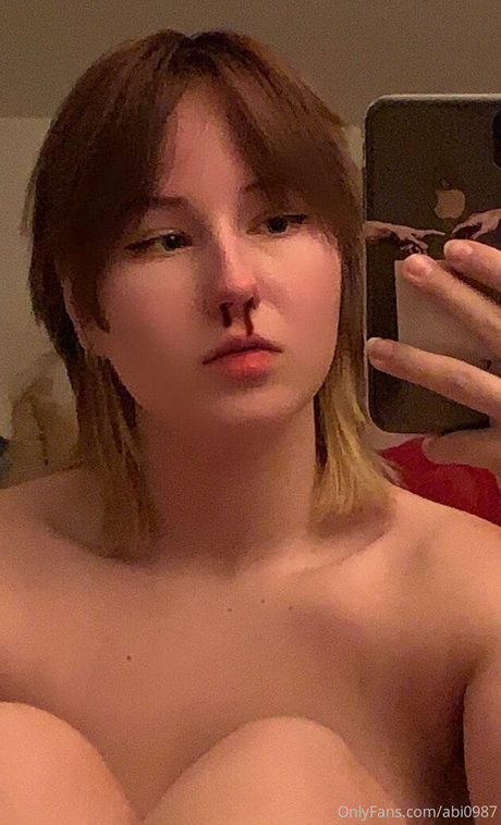 Обнаженная фотография утечки OnlyFans от Abi0987