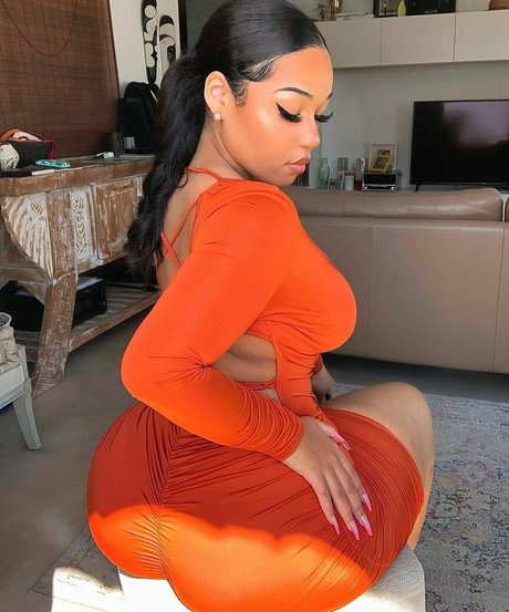 Nahá fotka uniklých OnlyFans od Marie Assie