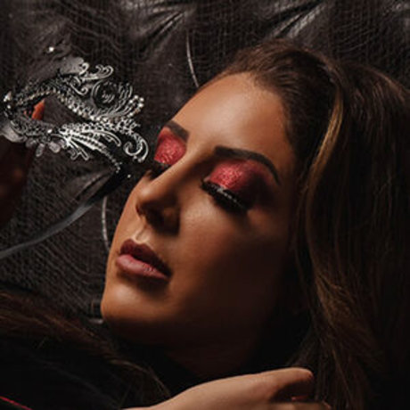 Alasti lekkinud OnlyFans-i pilt Dr Britt Baker