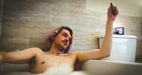 Foto di nudo di fuga di OnlyFans di Joystiknik