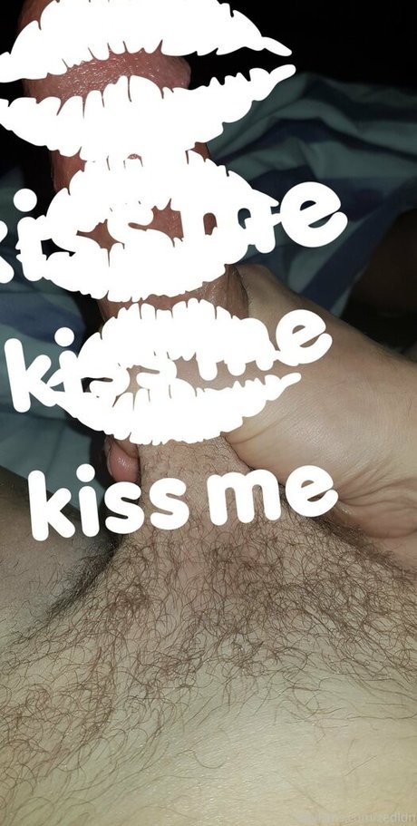 Alasti lekkinud OnlyFans-i pilt Zedldn