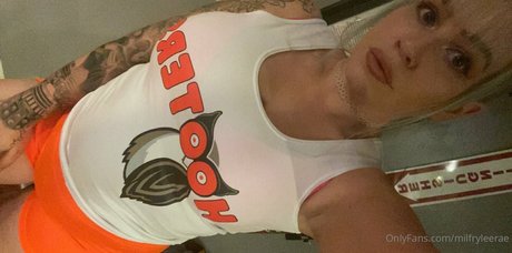 Nacktes geleaktes OnlyFans-Foto von Milfryleerae