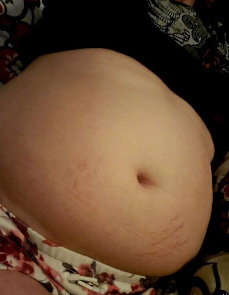 Naken lekkede OnlyFans-bilde av Twosizes2small