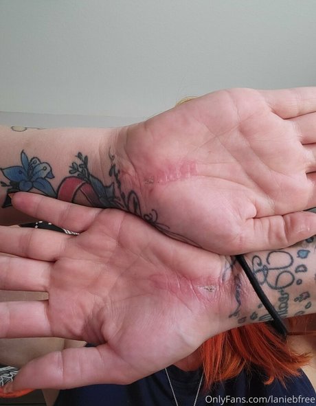 Обнаженная фотография утечки OnlyFans от Laniebfree