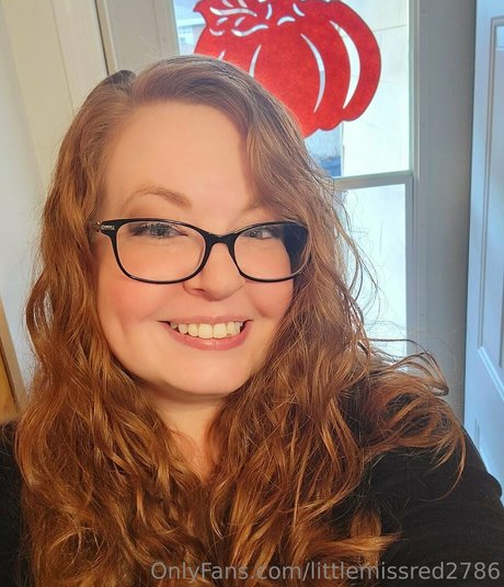 Alasti lekkinud OnlyFans-i pilt Littlemissred2786