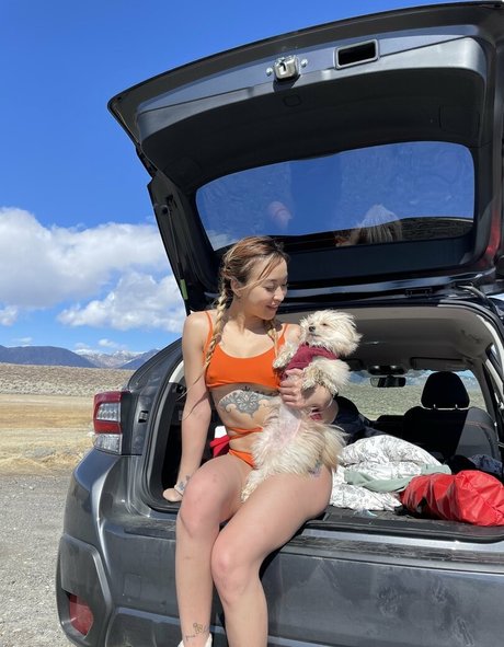 Naakte gelekte OnlyFans-foto van Mochiixo