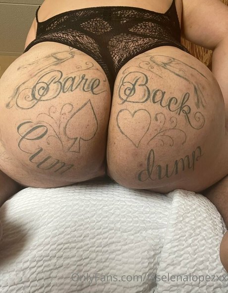 Tsselenalopezxx OnlyFansリークヌード写真